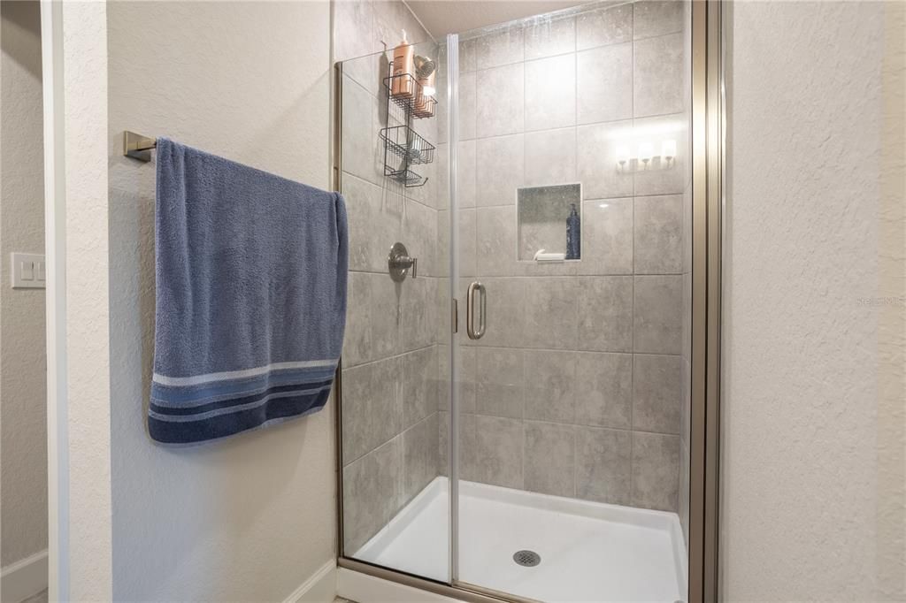 For Sale: $316,000 (4 beds, 3 baths, 2217 Square Feet)