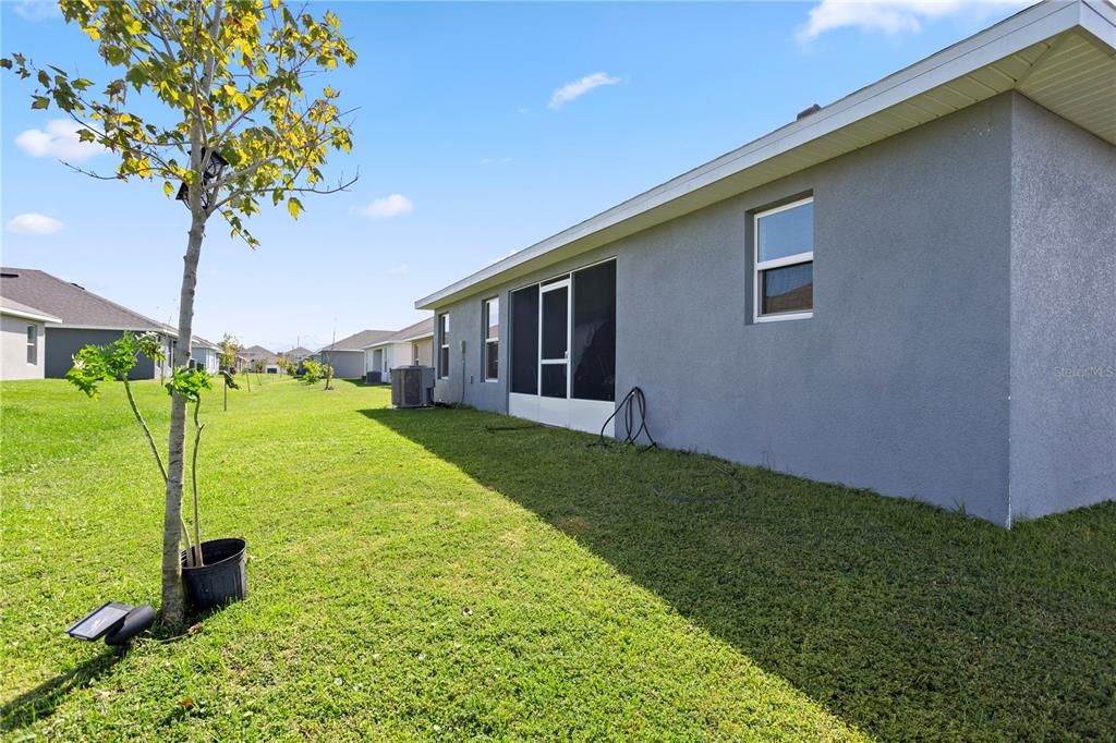 For Sale: $316,000 (4 beds, 3 baths, 2217 Square Feet)