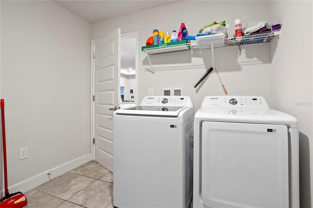 For Sale: $316,000 (4 beds, 3 baths, 2217 Square Feet)