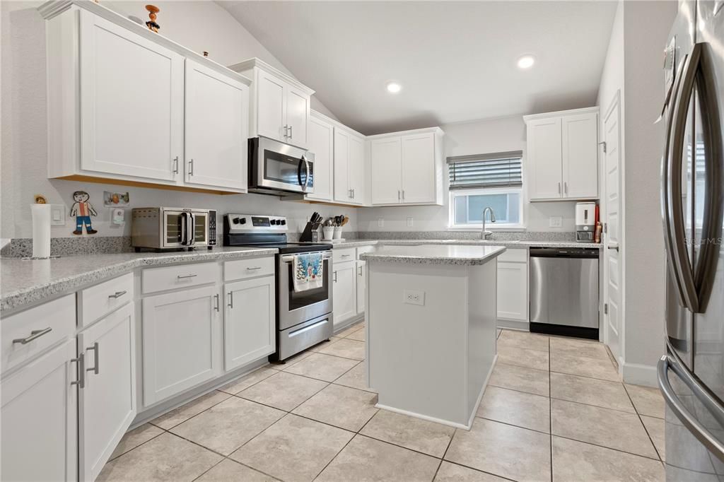 For Sale: $316,000 (4 beds, 3 baths, 2217 Square Feet)