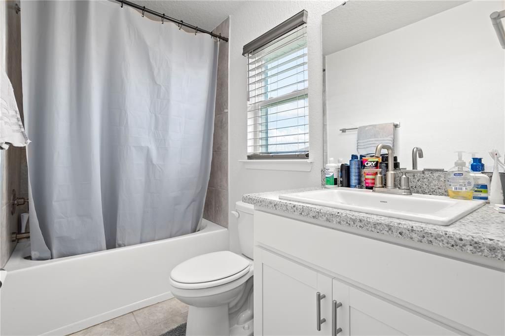 For Sale: $316,000 (4 beds, 3 baths, 2217 Square Feet)