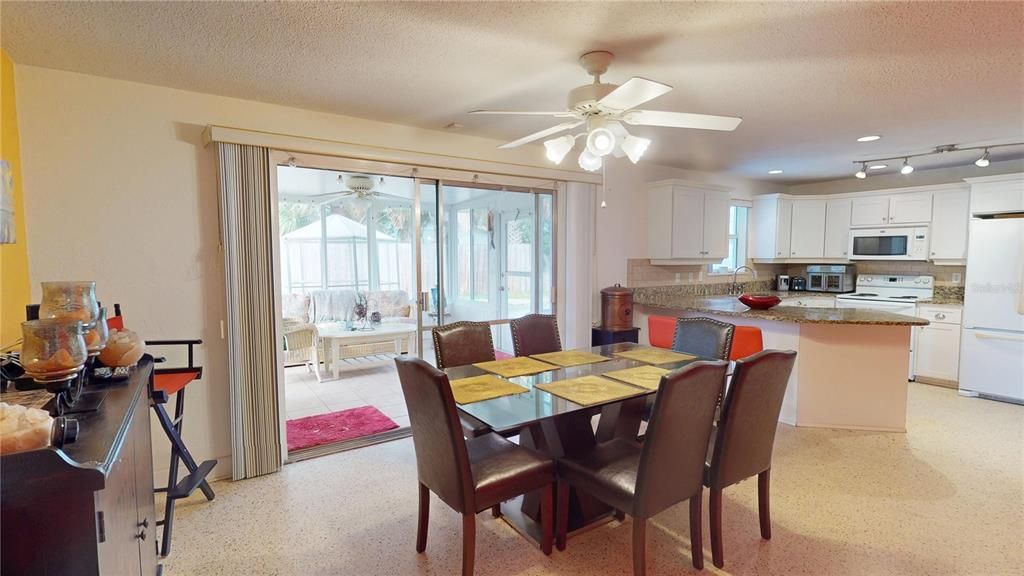 En Venta: $399,000 (3 camas, 2 baños, 1526 Pies cuadrados)