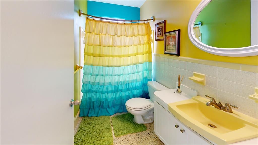 En Venta: $399,000 (3 camas, 2 baños, 1526 Pies cuadrados)