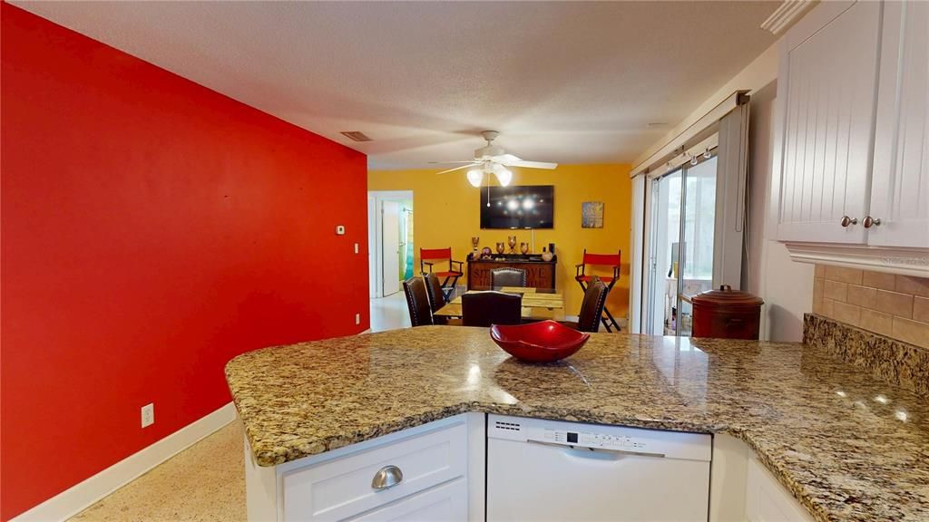 En Venta: $399,000 (3 camas, 2 baños, 1526 Pies cuadrados)