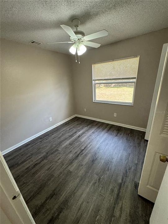 Activo con contrato: $299,000 (3 camas, 2 baños, 1143 Pies cuadrados)