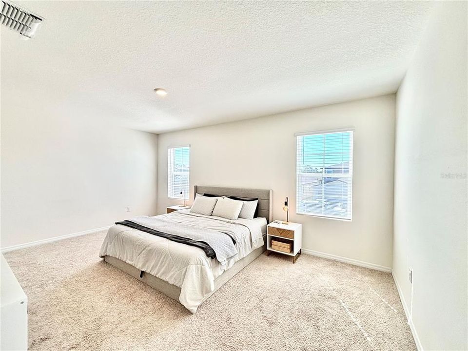 En Venta: $380,000 (5 camas, 3 baños, 2522 Pies cuadrados)