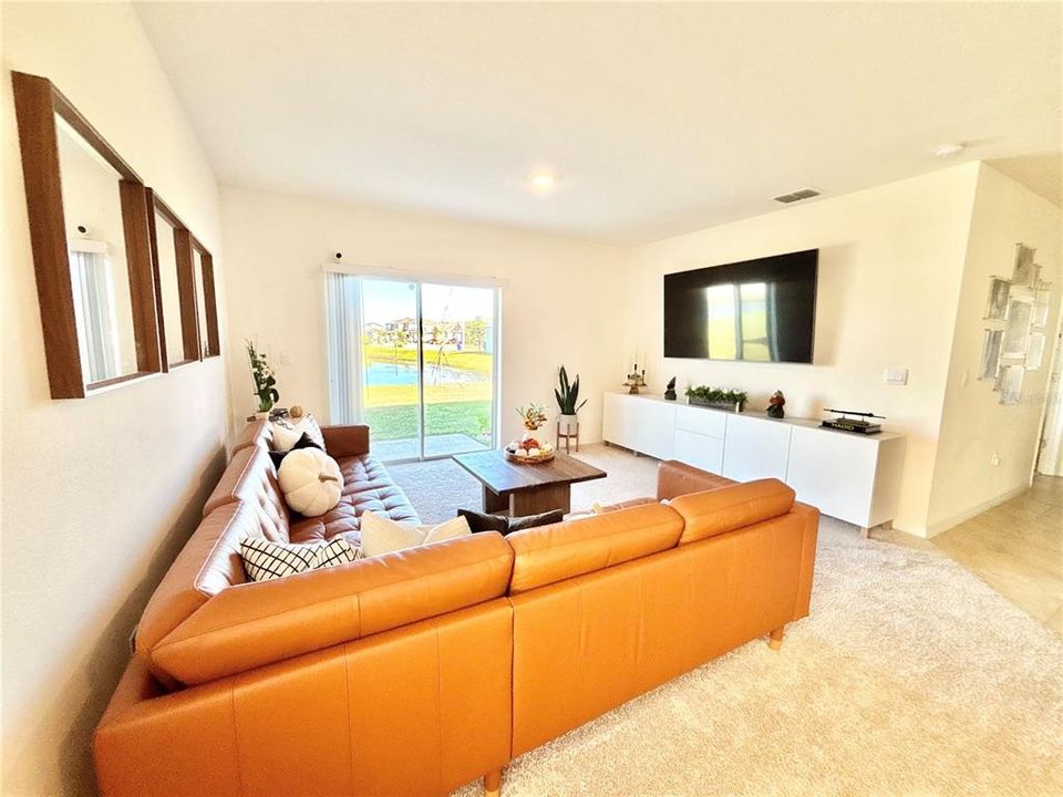 En Venta: $380,000 (5 camas, 3 baños, 2522 Pies cuadrados)