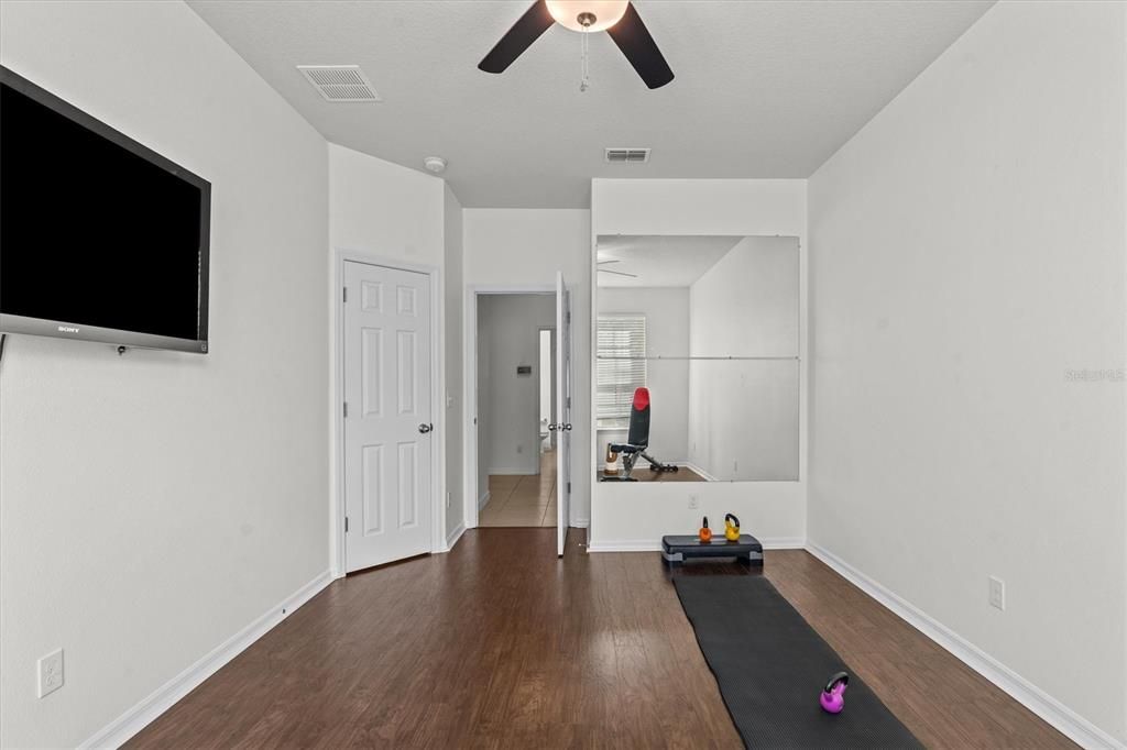 Active With Contract: $679,900 (6 beds, 4 baths, 4239 Square Feet)