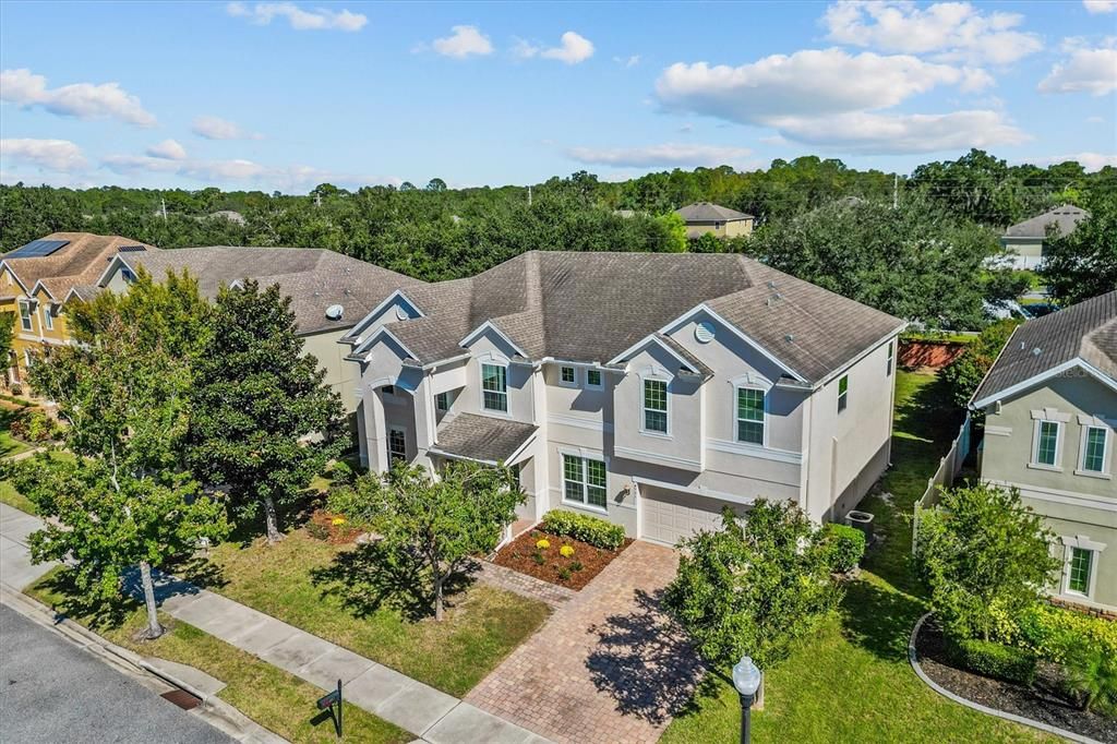 Active With Contract: $679,900 (6 beds, 4 baths, 4239 Square Feet)