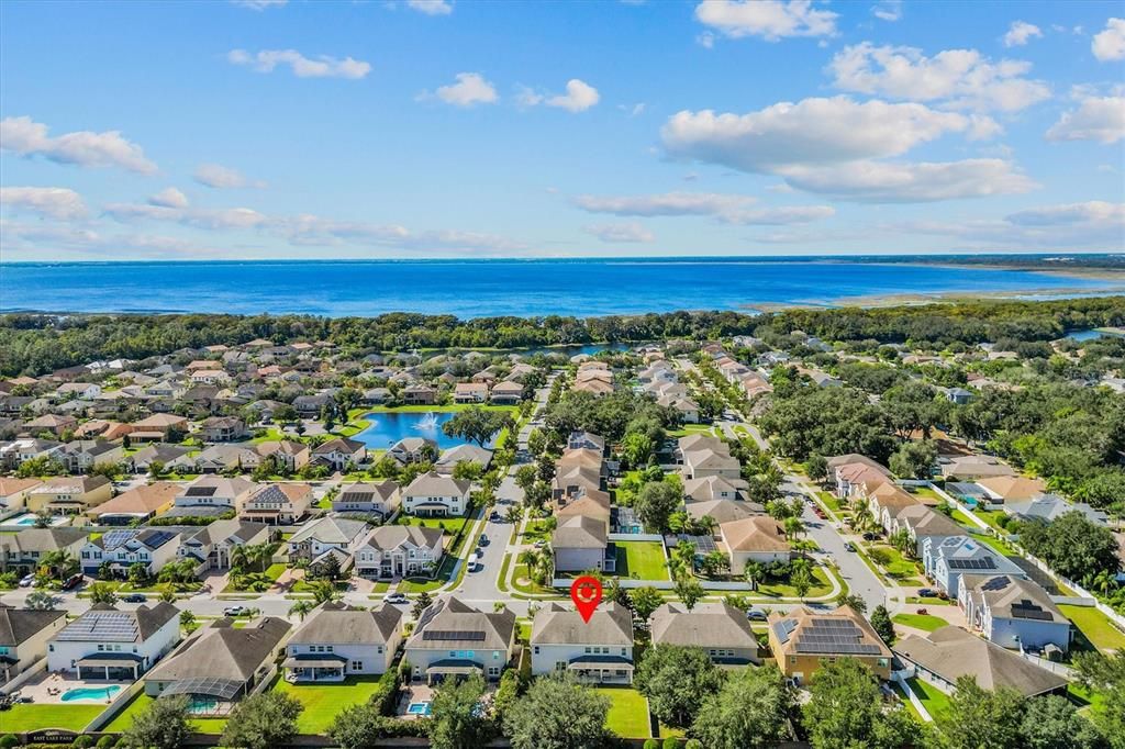 Active With Contract: $679,900 (6 beds, 4 baths, 4239 Square Feet)