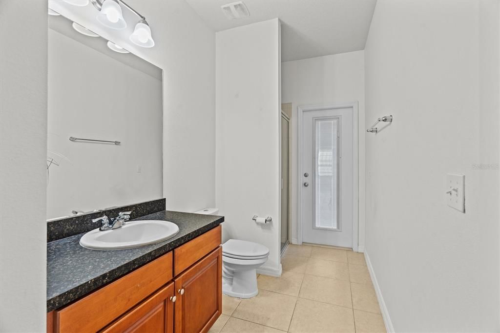 Active With Contract: $679,900 (6 beds, 4 baths, 4239 Square Feet)