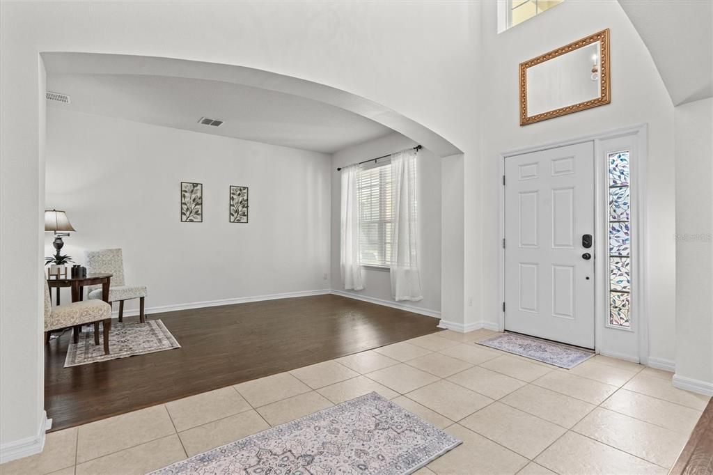 Active With Contract: $679,900 (6 beds, 4 baths, 4239 Square Feet)