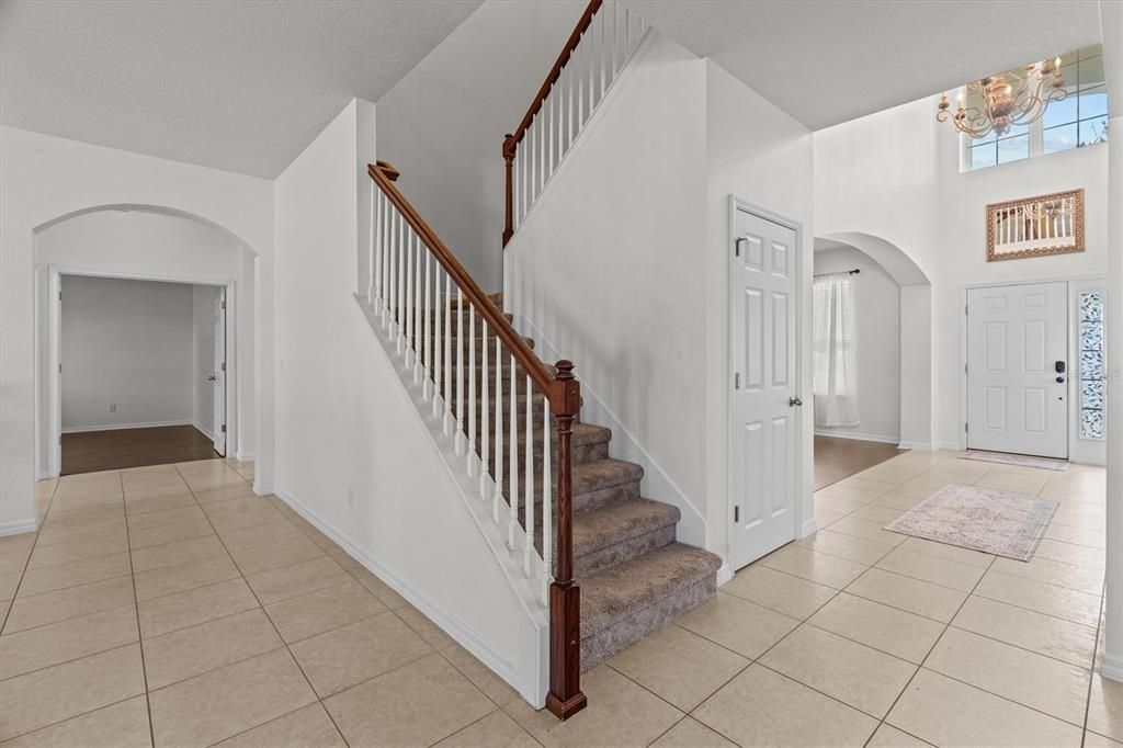 Active With Contract: $679,900 (6 beds, 4 baths, 4239 Square Feet)