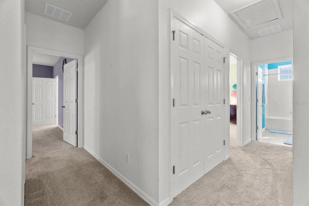 Active With Contract: $679,900 (6 beds, 4 baths, 4239 Square Feet)