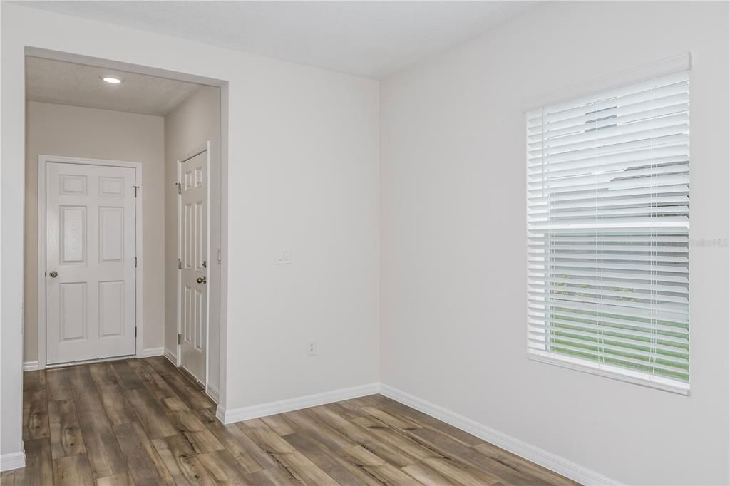 For Sale: $309,999 (4 beds, 2 baths, 1866 Square Feet)