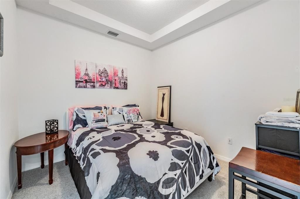 For Sale: $299,000 (3 beds, 2 baths, 1455 Square Feet)