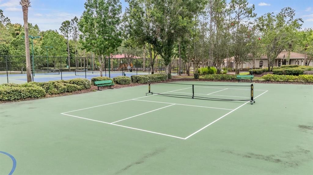 For Sale: $299,000 (3 beds, 2 baths, 1455 Square Feet)