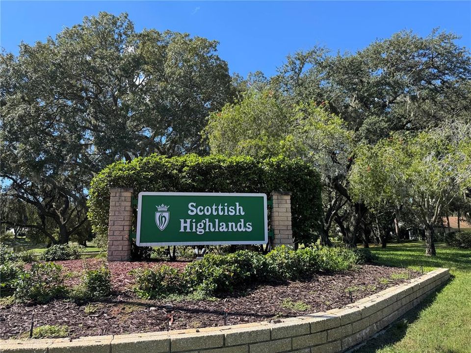 Под контрактом: $188,500 (2 спален, 2 ванн, 1336 Квадратных фут)