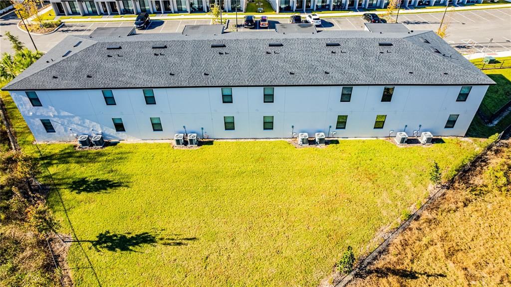 На продажу: $359,999 (3 спален, 3 ванн, 1361 Квадратных фут)