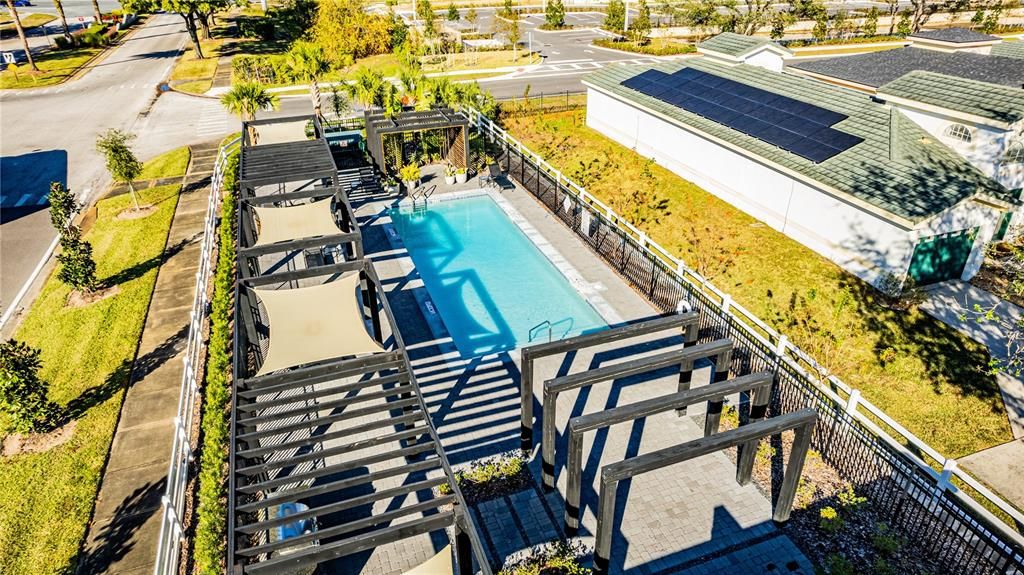 На продажу: $359,999 (3 спален, 3 ванн, 1361 Квадратных фут)