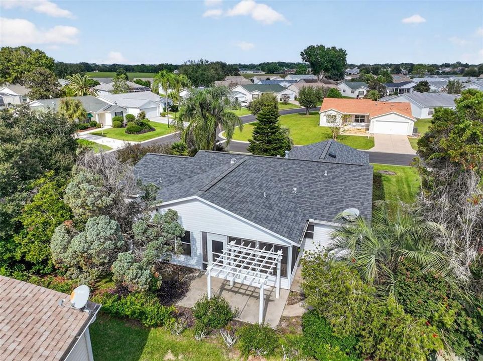 For Sale: $300,000 (2 beds, 2 baths, 1383 Square Feet)