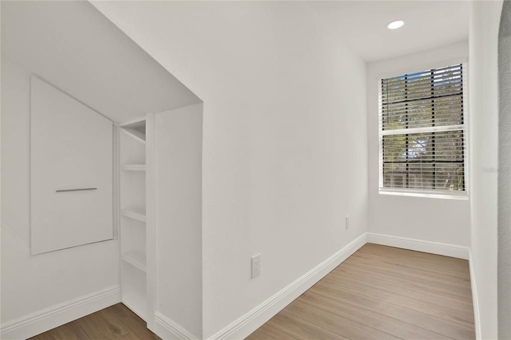 For Rent: $6,000 (3 beds, 2 baths, 2309 Square Feet)