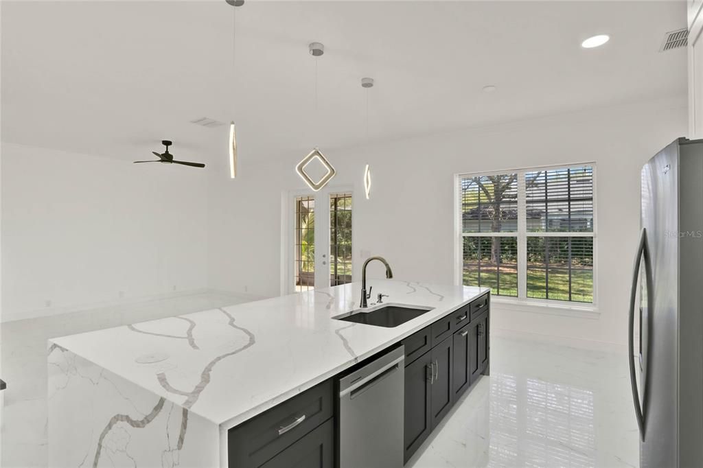 For Rent: $6,000 (3 beds, 2 baths, 2309 Square Feet)