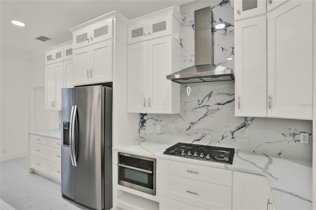 For Rent: $6,000 (3 beds, 2 baths, 2309 Square Feet)