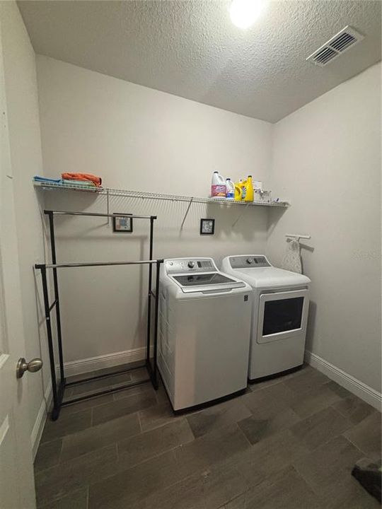 For Sale: $419,499 (4 beds, 2 baths, 2058 Square Feet)