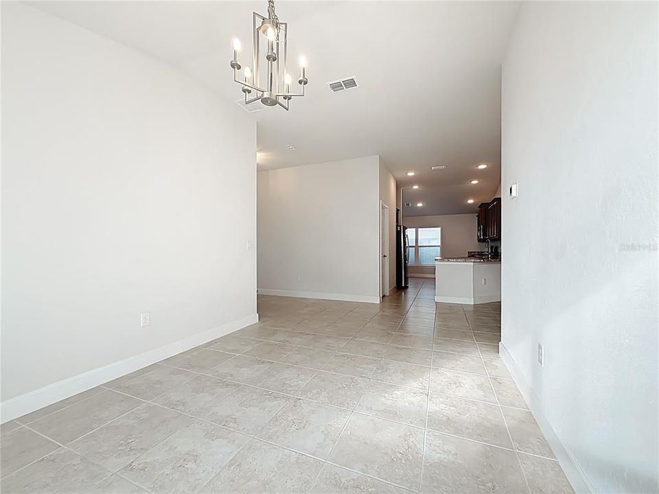 For Sale: $323,000 (4 beds, 2 baths, 1820 Square Feet)