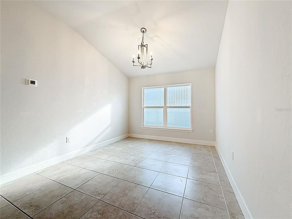 For Sale: $323,000 (4 beds, 2 baths, 1820 Square Feet)