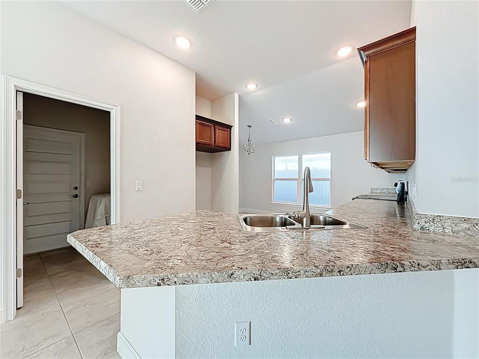 For Sale: $323,000 (4 beds, 2 baths, 1820 Square Feet)