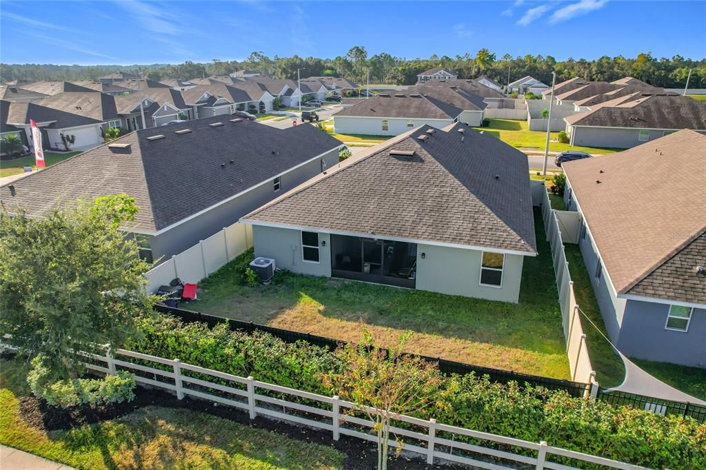 For Sale: $323,000 (4 beds, 2 baths, 1820 Square Feet)