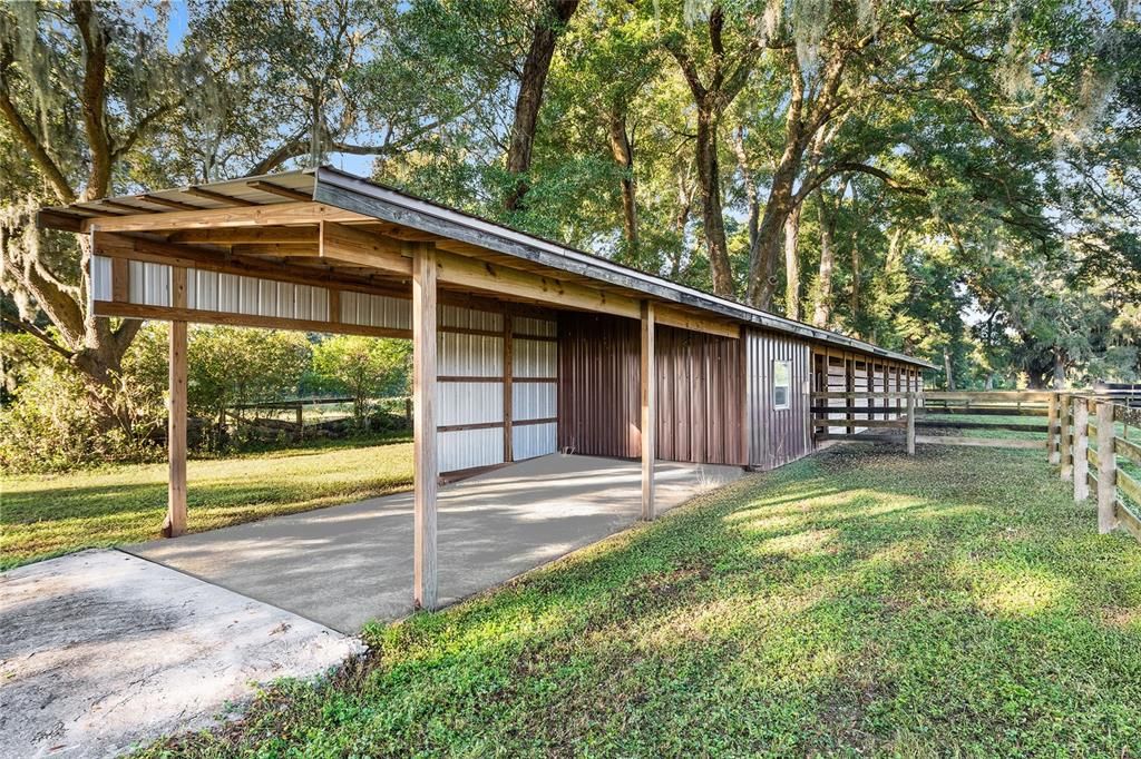 合同活跃: $450,000 (11.88 acres)