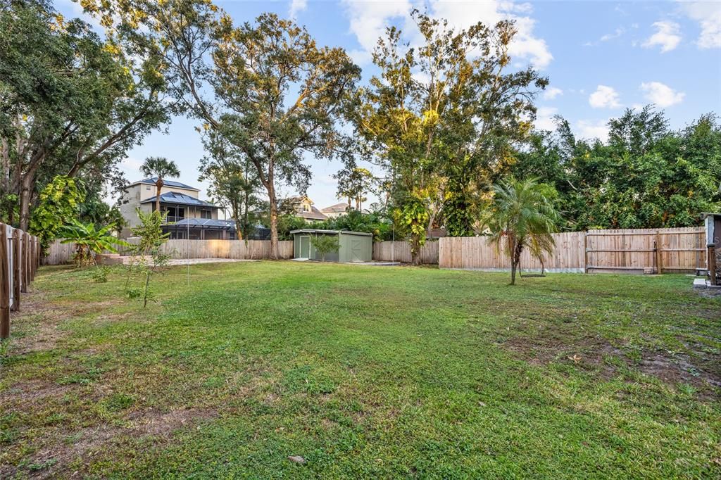 For Sale: $436,000 (3 beds, 2 baths, 1296 Square Feet)