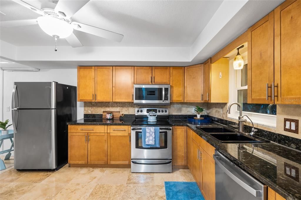 For Sale: $436,000 (3 beds, 2 baths, 1296 Square Feet)