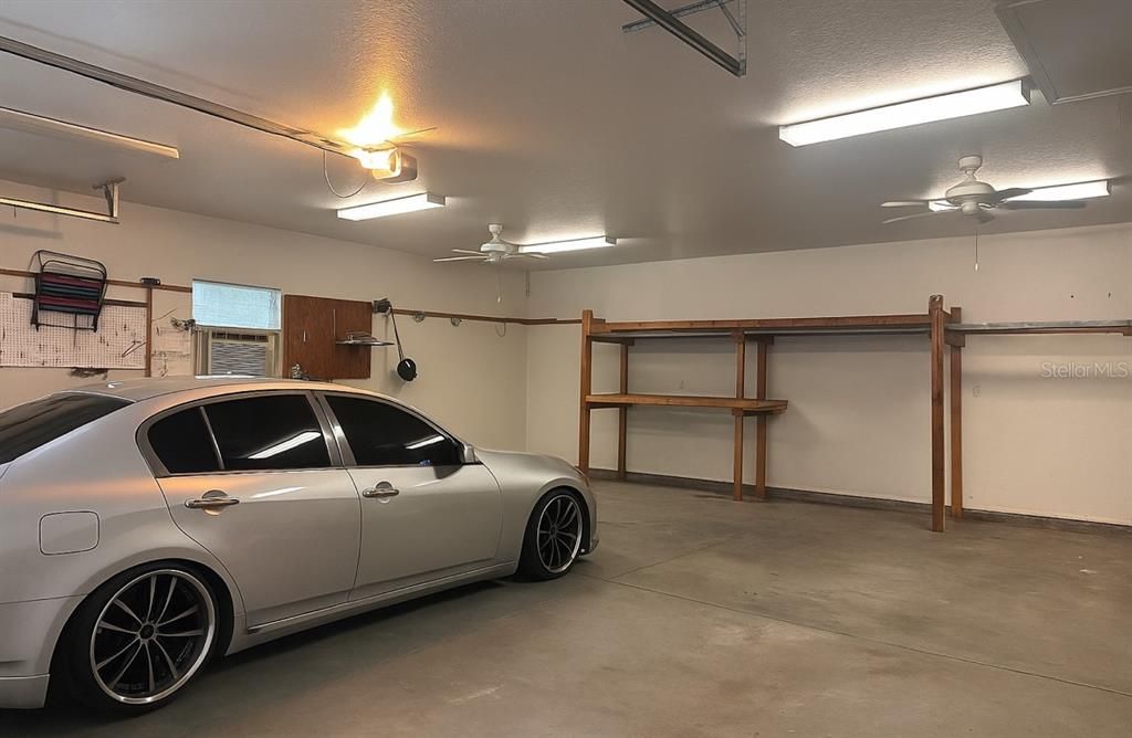 For Sale: $499,000 (3 beds, 3 baths, 2380 Square Feet)