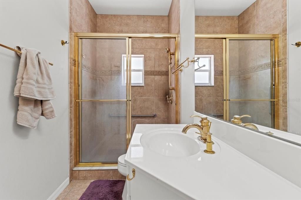 For Sale: $499,000 (3 beds, 3 baths, 2380 Square Feet)