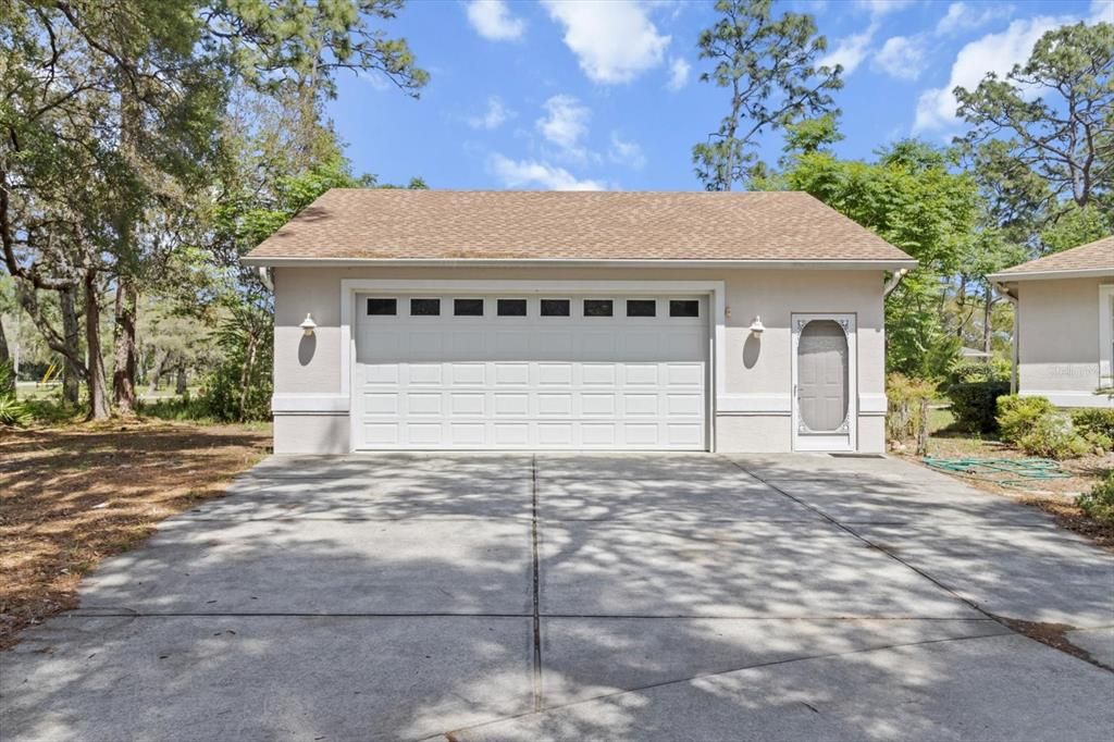 For Sale: $499,000 (3 beds, 3 baths, 2380 Square Feet)