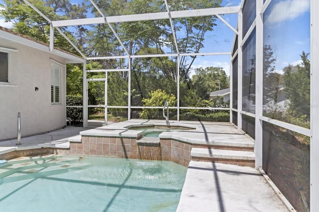 For Sale: $499,000 (3 beds, 3 baths, 2380 Square Feet)