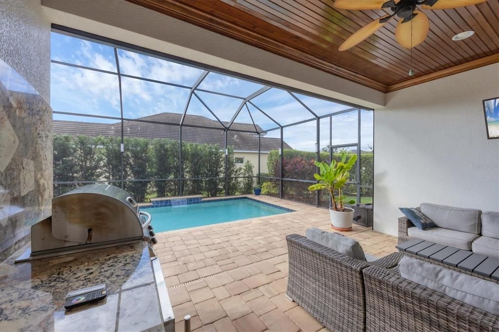 待售: $779,000 (4 贝兹, 3 浴室, 2451 平方英尺)