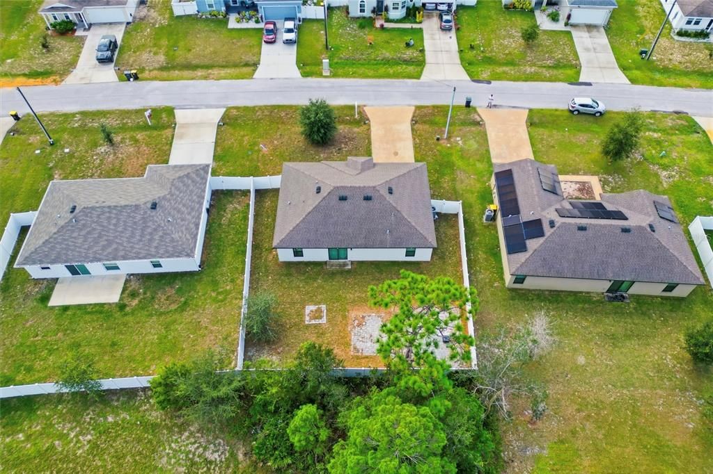 Под контрактом: $259,900 (3 спален, 2 ванн, 1244 Квадратных фут)