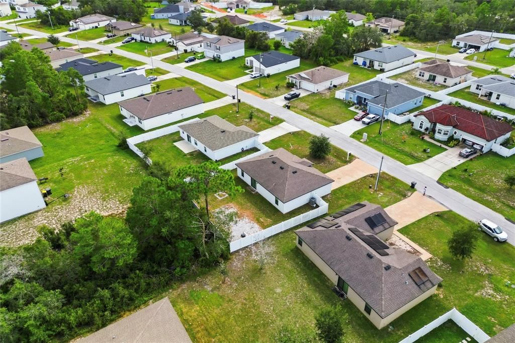 Под контрактом: $259,900 (3 спален, 2 ванн, 1244 Квадратных фут)