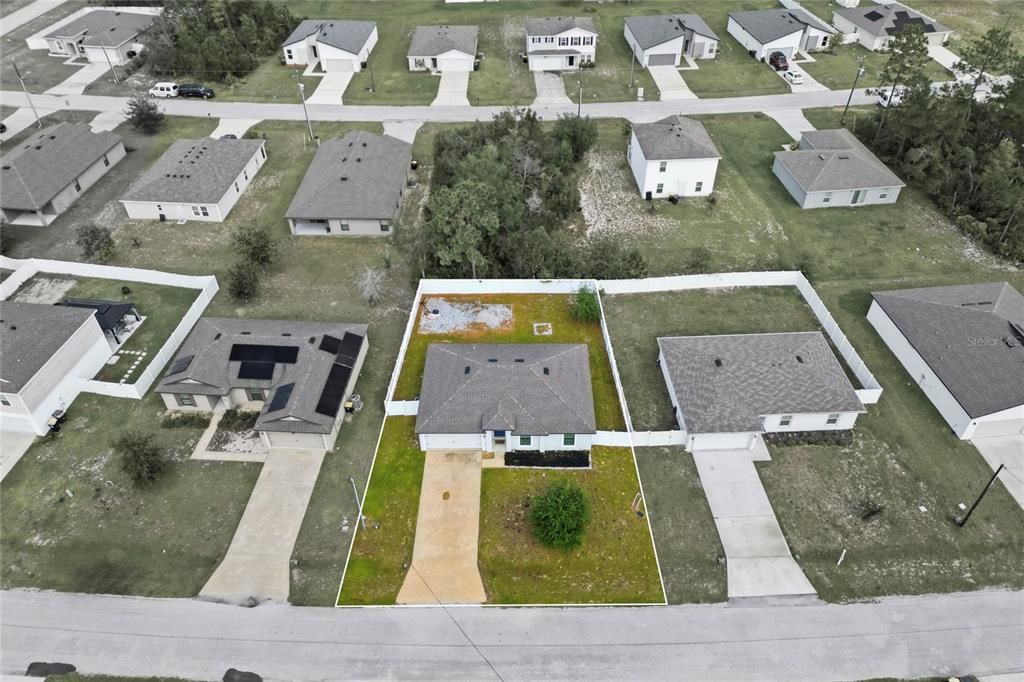 Под контрактом: $259,900 (3 спален, 2 ванн, 1244 Квадратных фут)