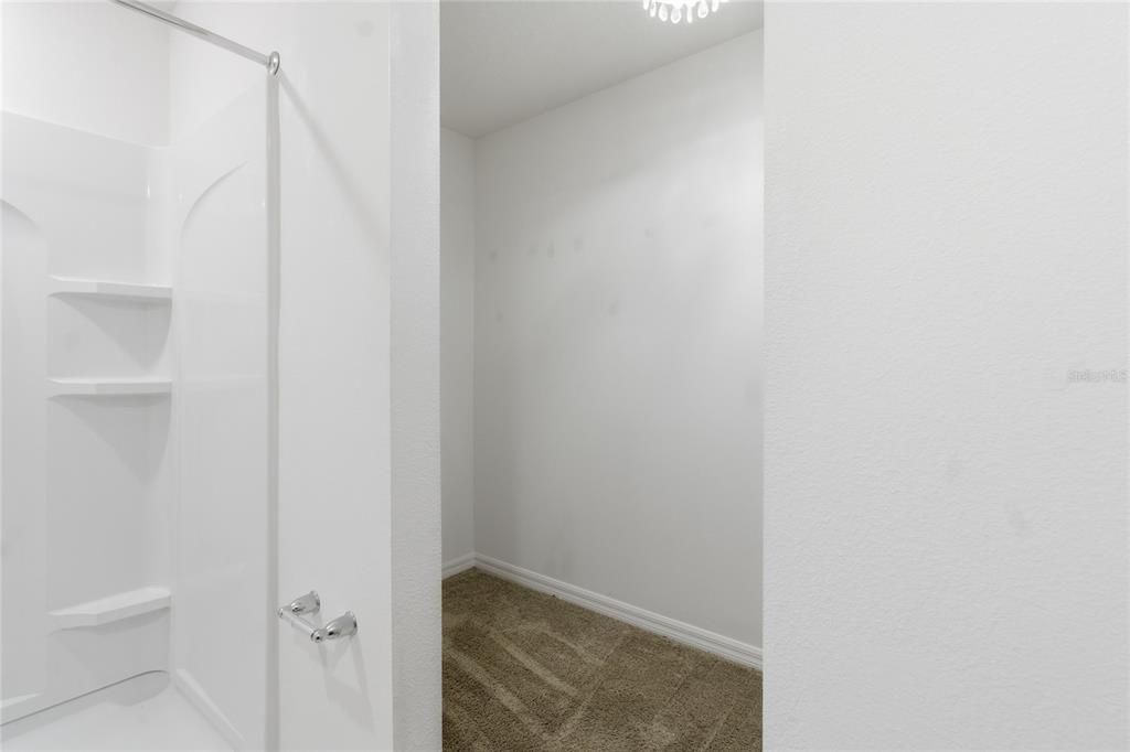 Под контрактом: $259,900 (3 спален, 2 ванн, 1244 Квадратных фут)