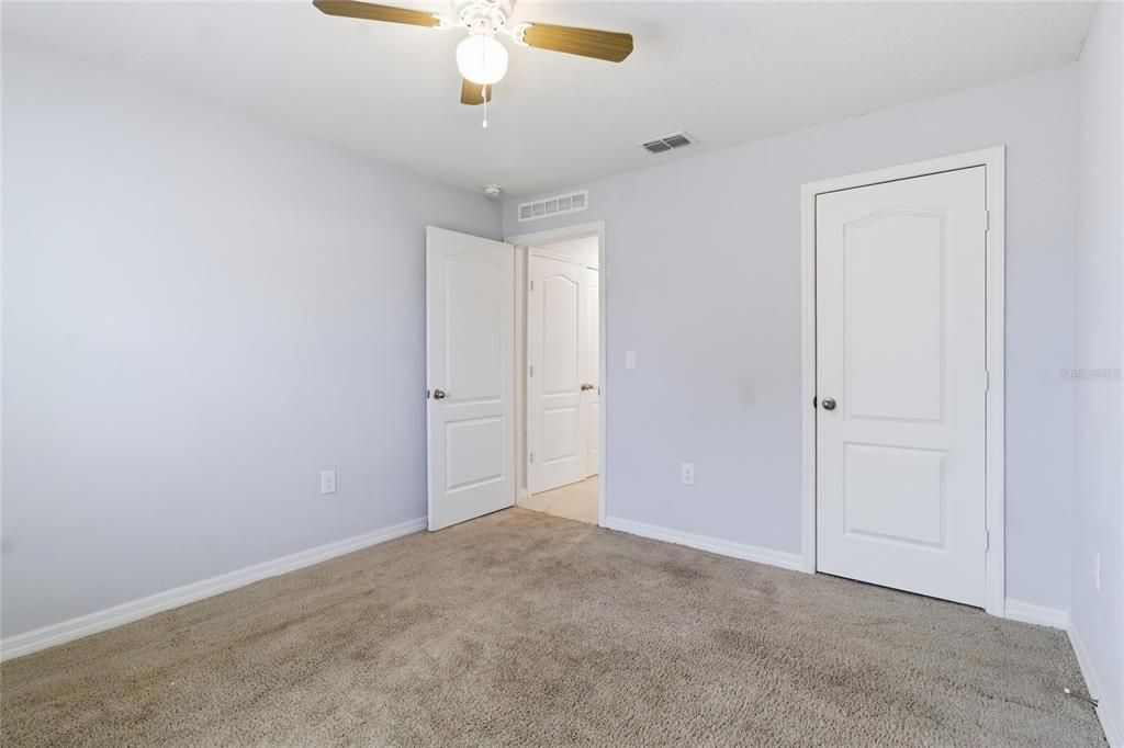 Под контрактом: $259,900 (3 спален, 2 ванн, 1244 Квадратных фут)