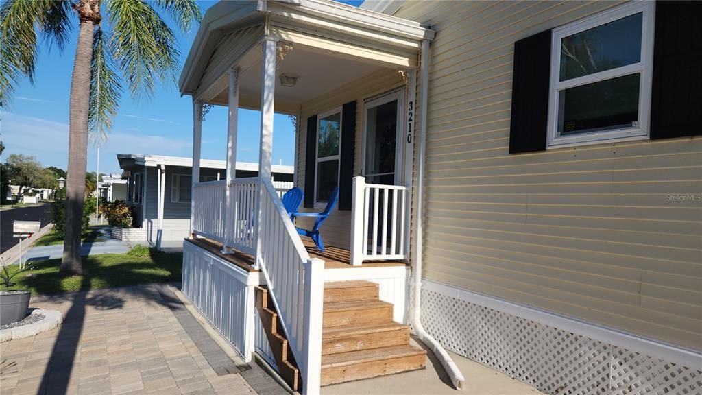 На продажу: $295,000 (3 спален, 2 ванн, 1188 Квадратных фут)