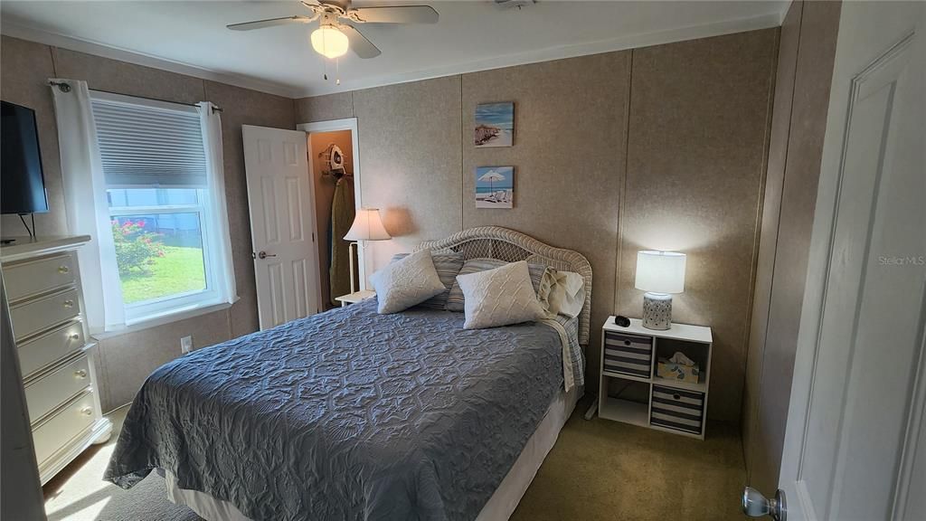 На продажу: $295,000 (3 спален, 2 ванн, 1188 Квадратных фут)