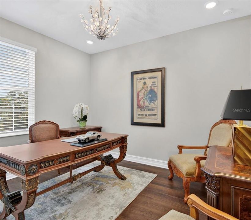 For Sale: $722,800 (4 beds, 3 baths, 2509 Square Feet)