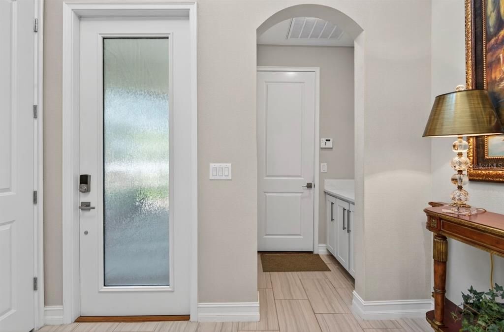 For Sale: $722,800 (4 beds, 3 baths, 2509 Square Feet)